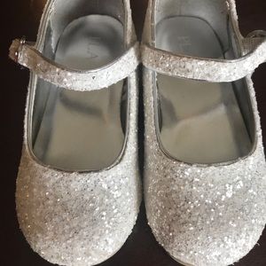 Sparkle shoes